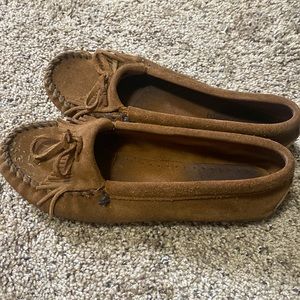 Minnetonka leather driving moccasins. Size 8.5